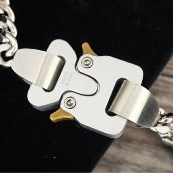 Stainless Steel Chain Link Necklace - Picture 3 of 3